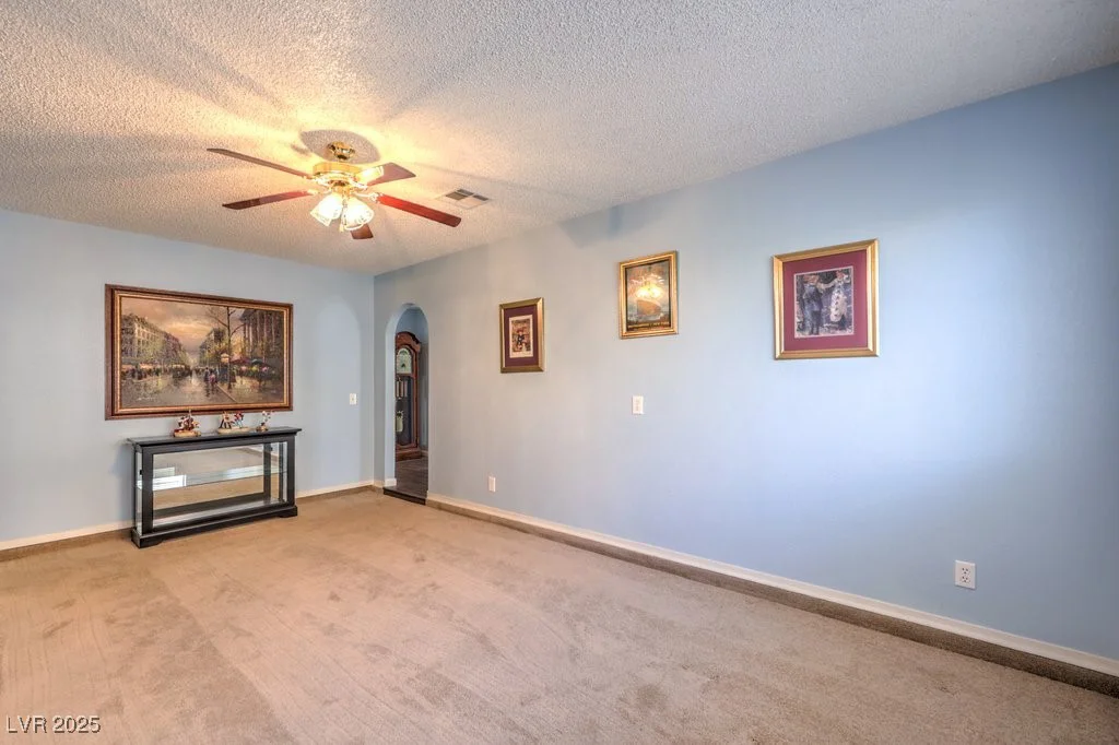 6961 Ray Charles, Las Vegas, NV 89119