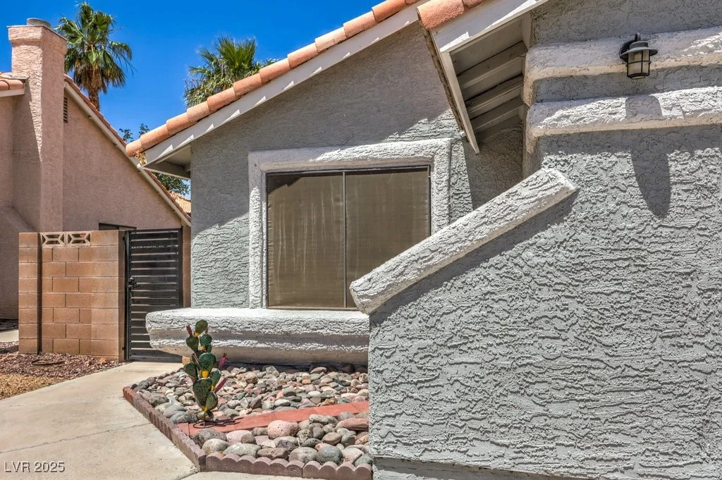 6961 Ray Charles, Las Vegas, NV 89119
