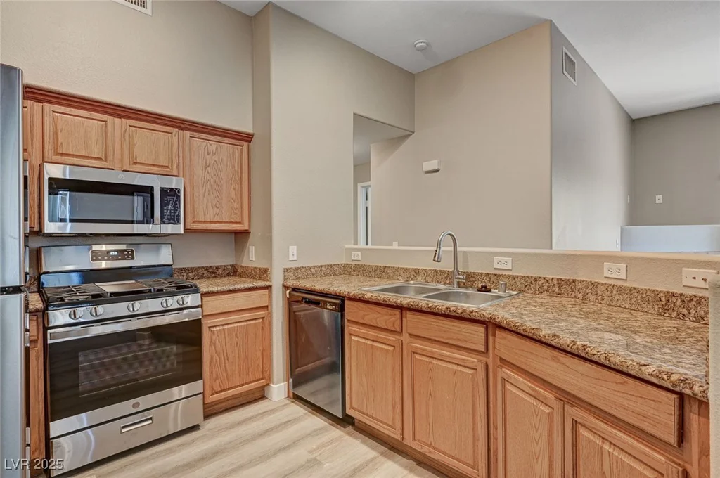 9303 Gilcrease, Las Vegas, NV 89149