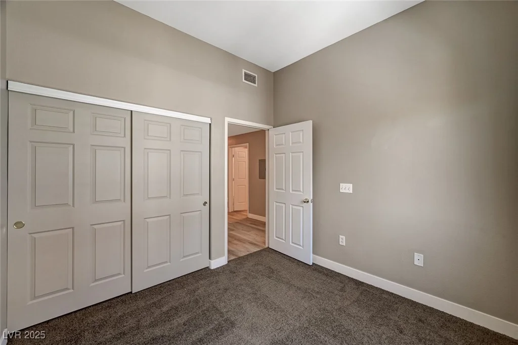 9303 Gilcrease, Las Vegas, NV 89149
