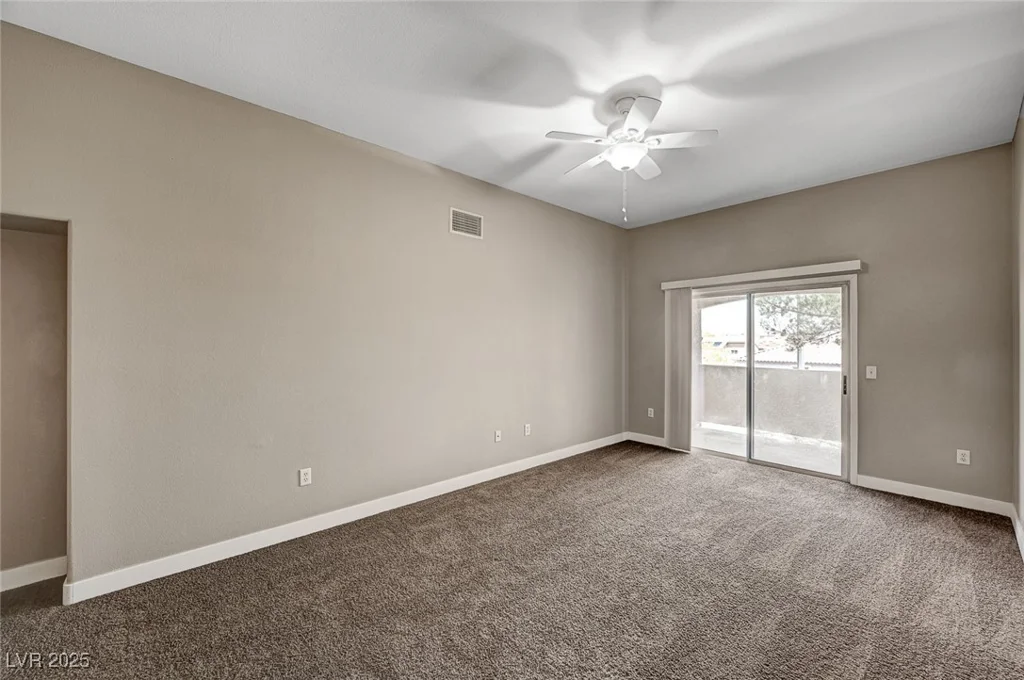 9303 Gilcrease, Las Vegas, NV 89149