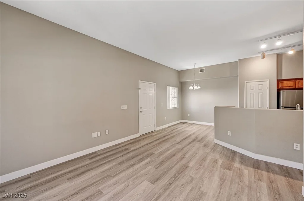 9303 Gilcrease, Las Vegas, NV 89149