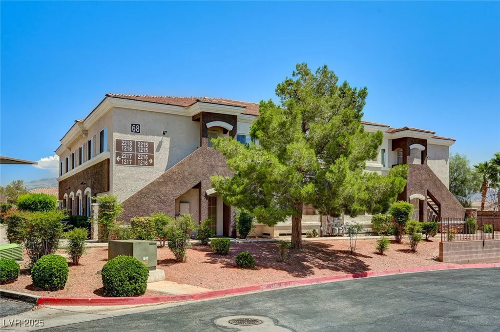 9303 Gilcrease, Las Vegas, NV 89149