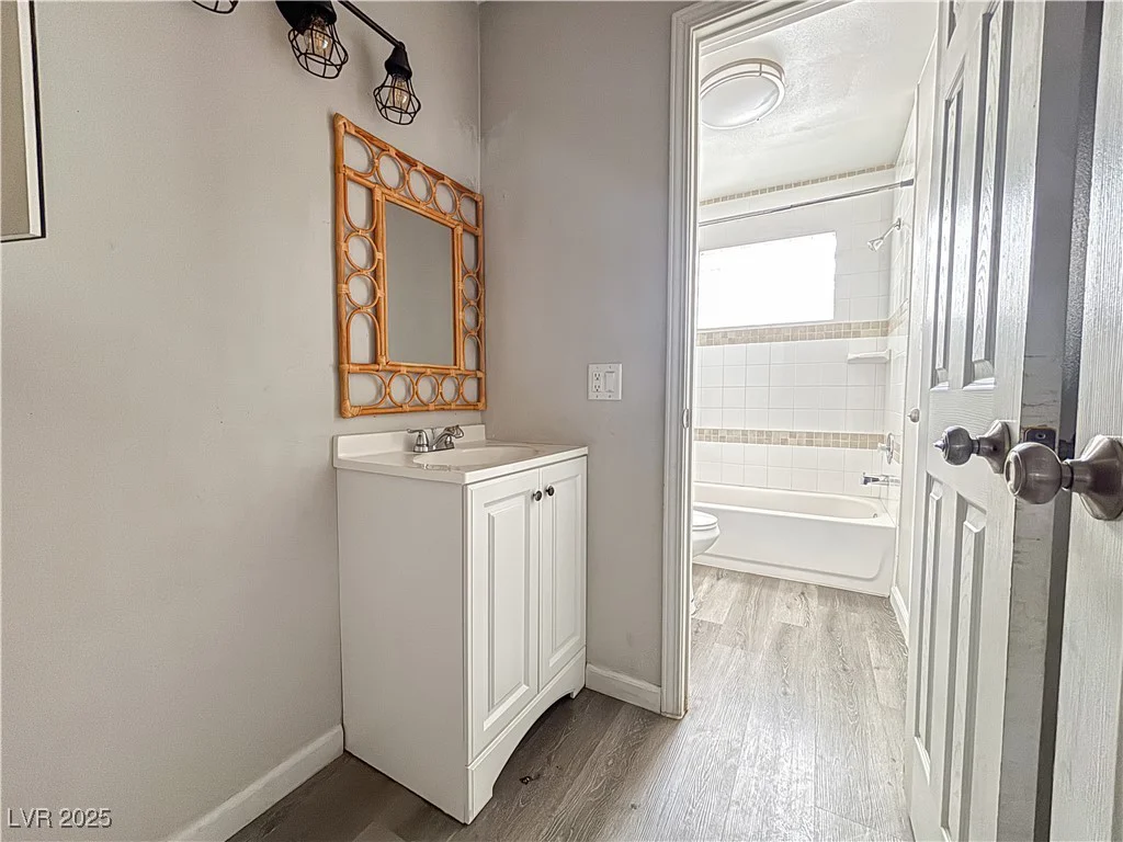 3625 Barcelona, Las Vegas, NV 89121