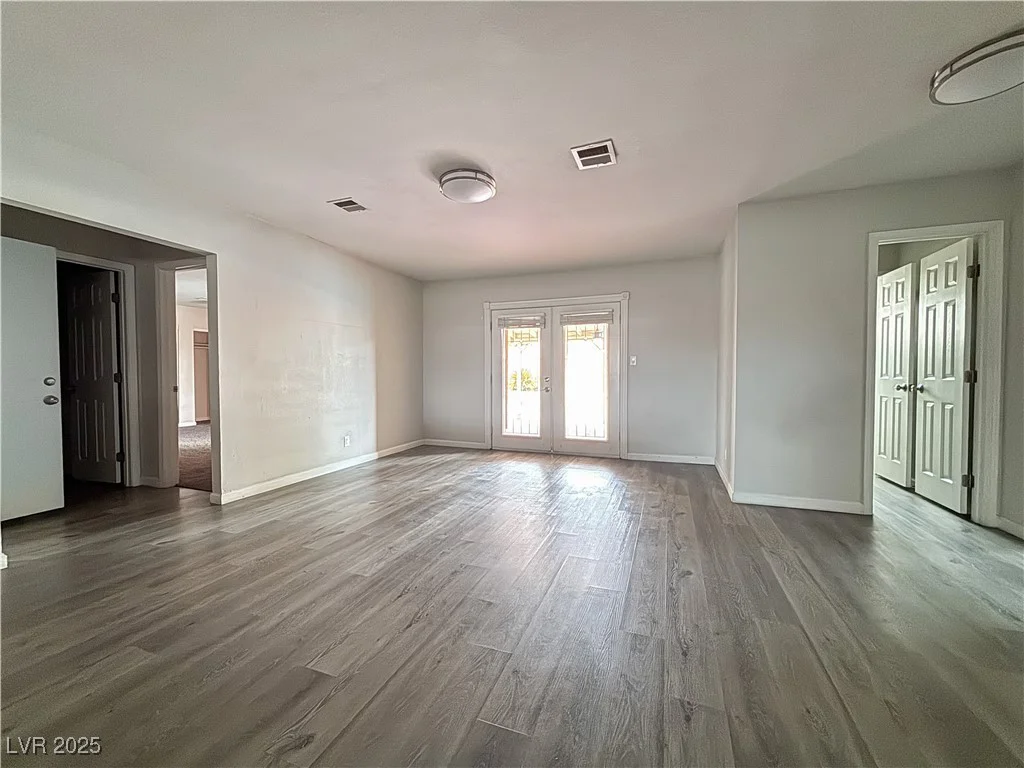 3625 Barcelona, Las Vegas, NV 89121