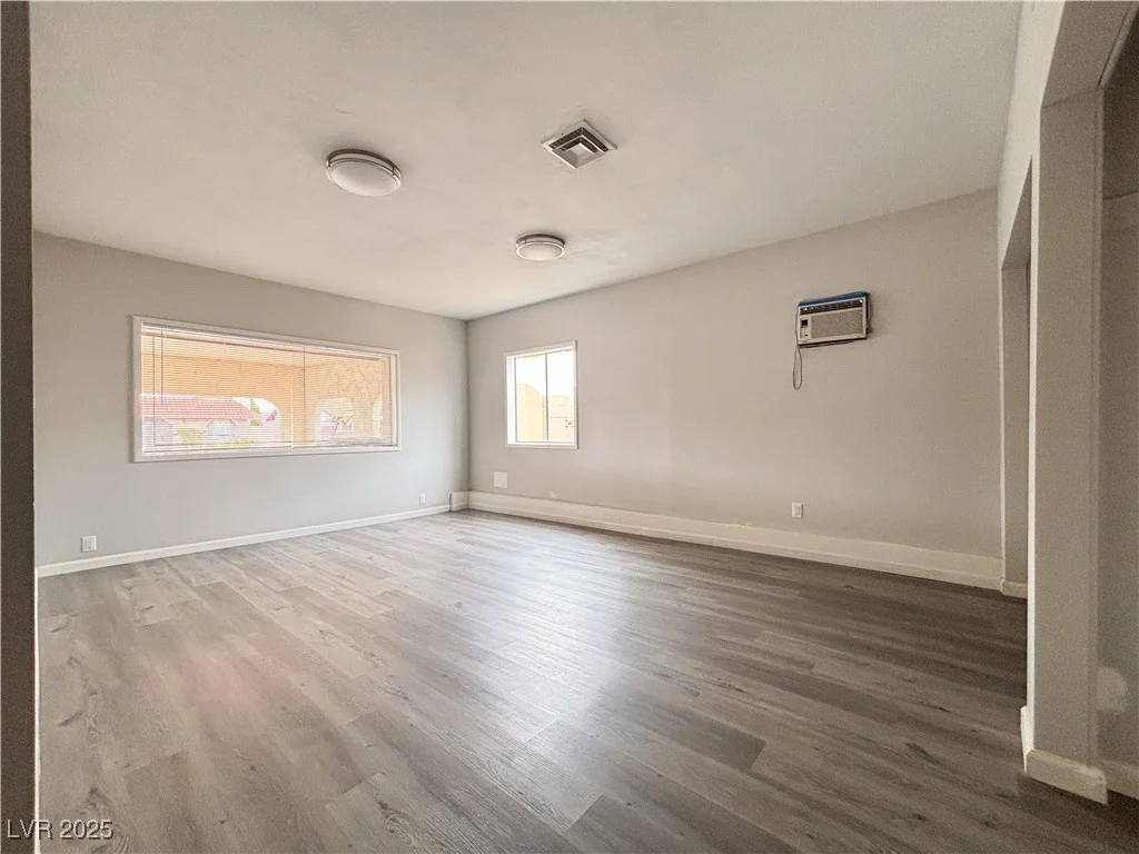 3625 Barcelona, Las Vegas, NV 89121