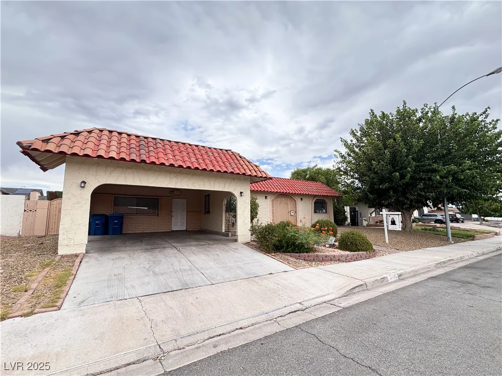 3625 Barcelona, Las Vegas, NV 89121