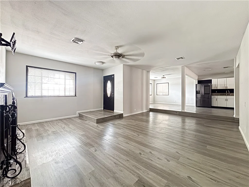 3625 Barcelona, Las Vegas, NV 89121