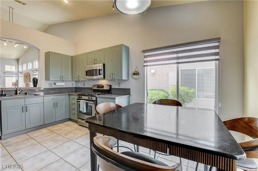 2808 Cygnus, Las Vegas, NV 89117