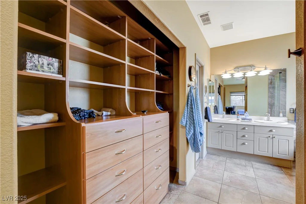 2808 Cygnus, Las Vegas, NV 89117