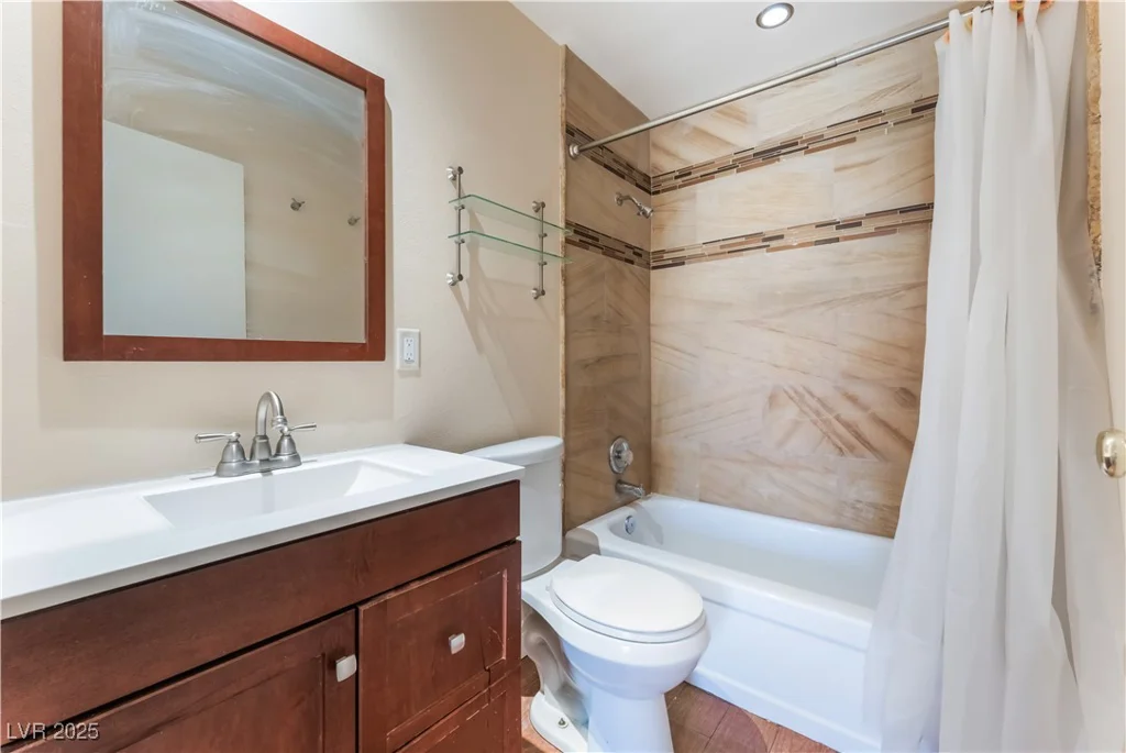 1470 Elizabeth, Las Vegas, NV 89119