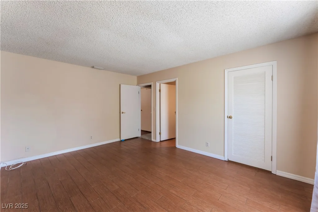 1470 Elizabeth, Las Vegas, NV 89119