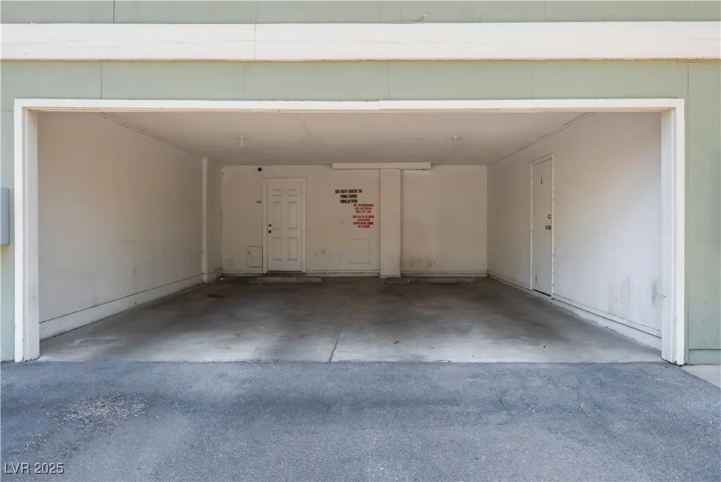 1470 Elizabeth, Las Vegas, NV 89119