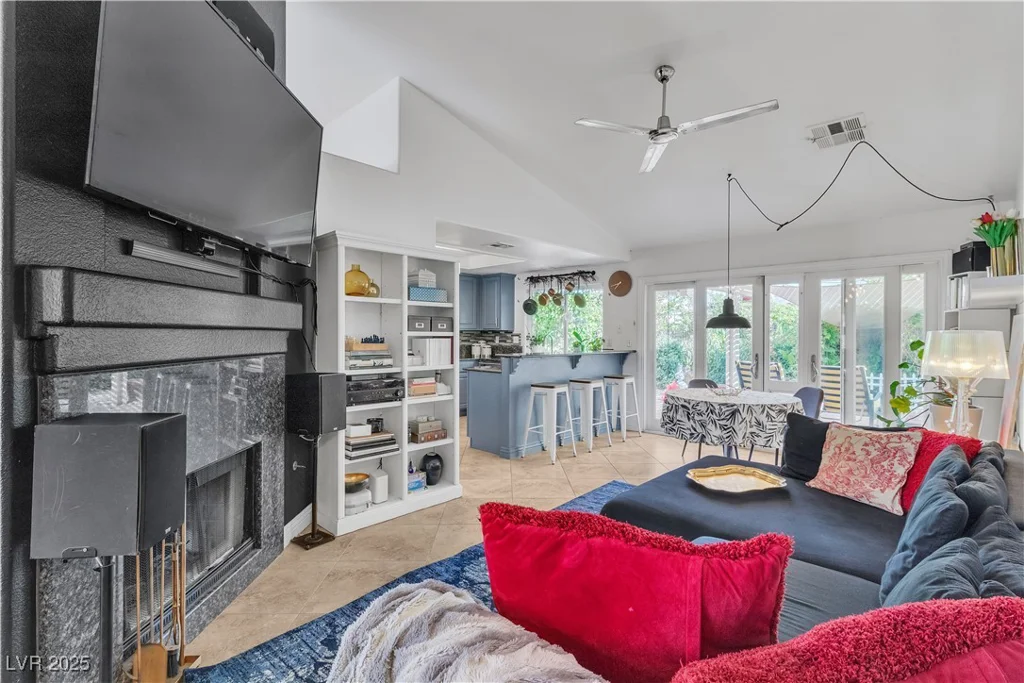 1803 Candle Bright, Henderson, NV 89074