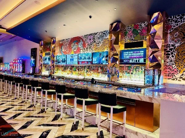 4381 Flamingo, Las Vegas, NV 89103