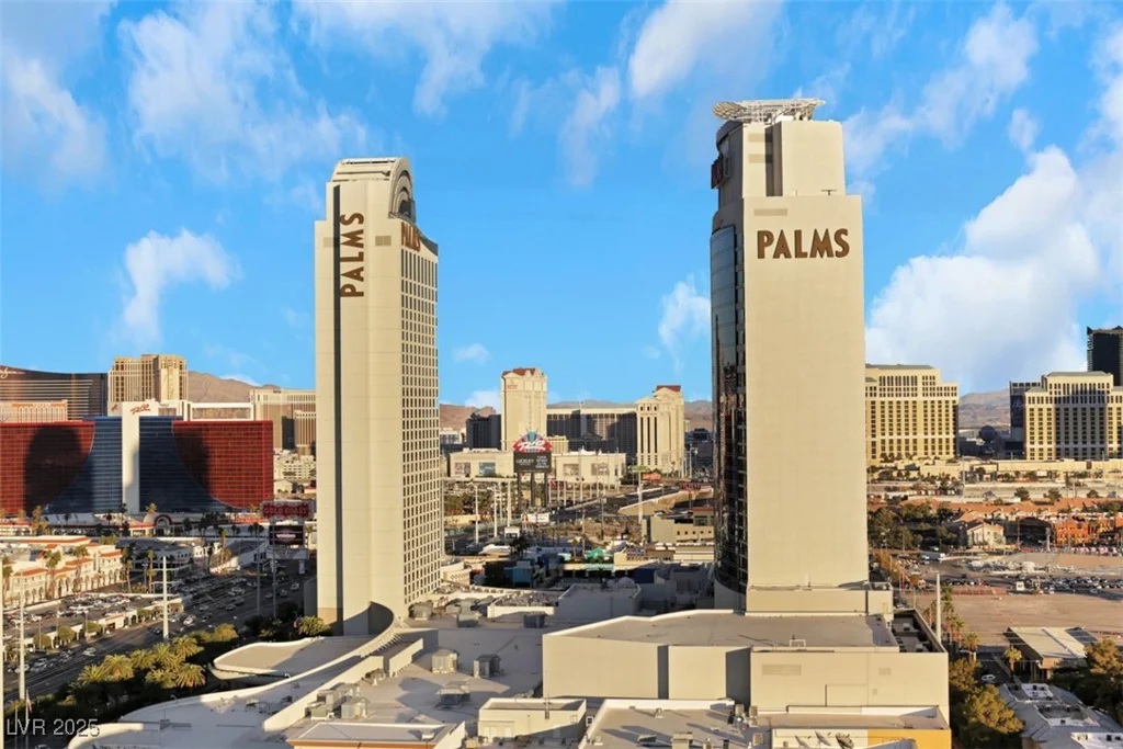4381 Flamingo, Las Vegas, NV 89103