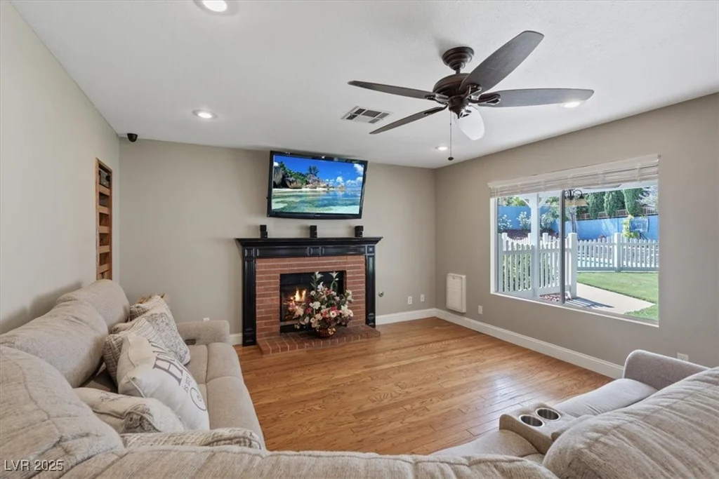 9436 Darwell, Las Vegas, NV 89117