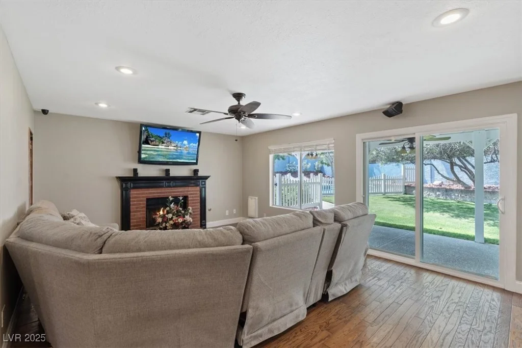 9436 Darwell, Las Vegas, NV 89117