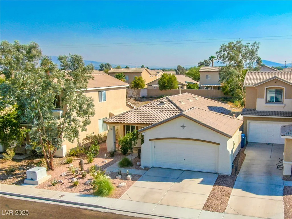669 Elliot Peak, Las Vegas, NV 89183