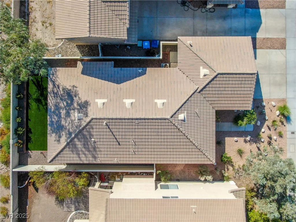 669 Elliot Peak, Las Vegas, NV 89183