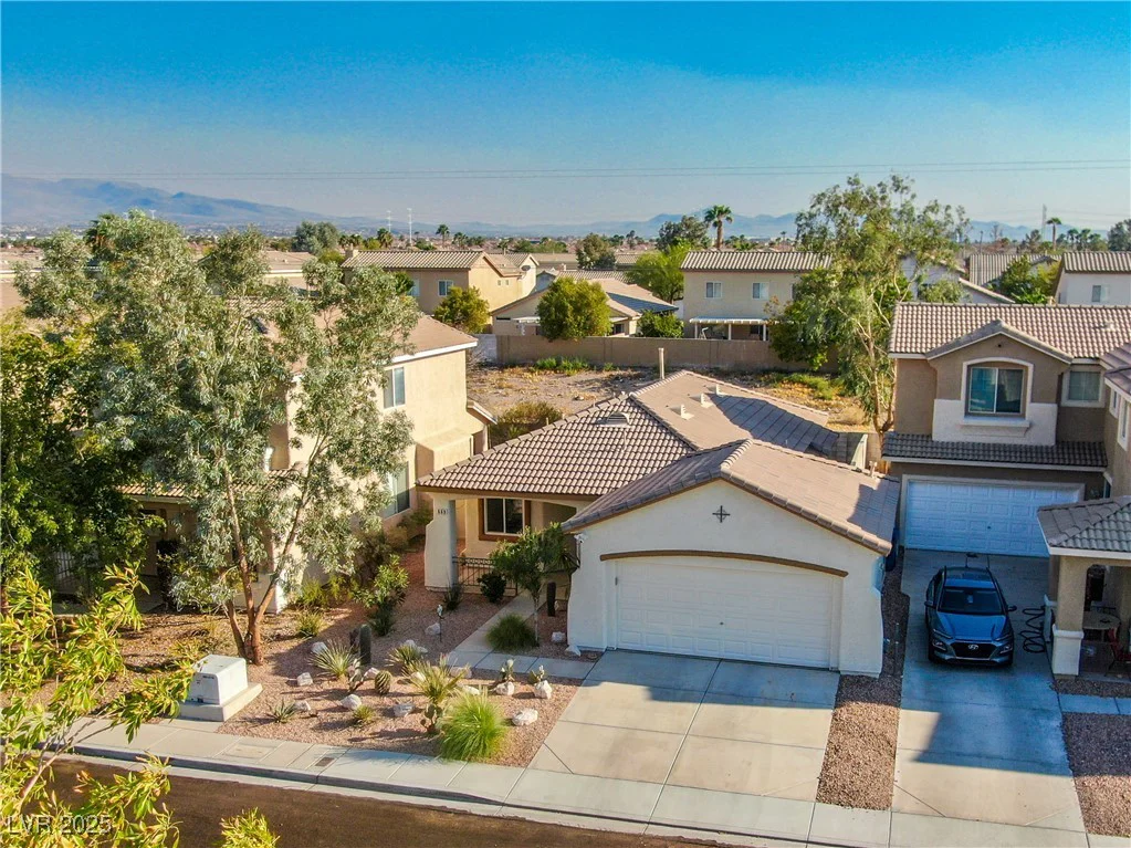 669 Elliot Peak, Las Vegas, NV 89183