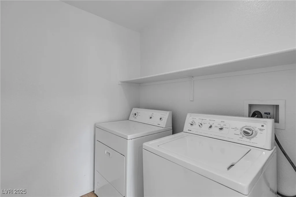 6325 Orions Tool, North Las Vegas, NV 89031