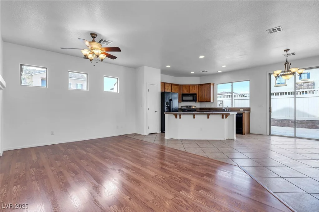 6325 Orions Tool, North Las Vegas, NV 89031