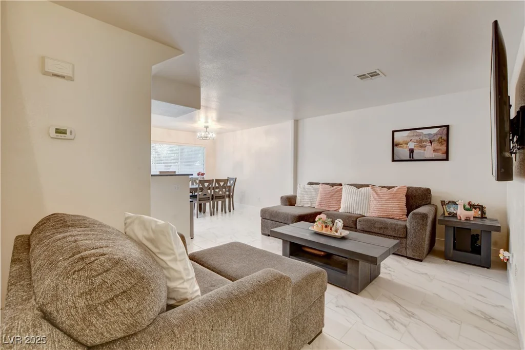 3322 Dragon Fly, North Las Vegas, NV 89032