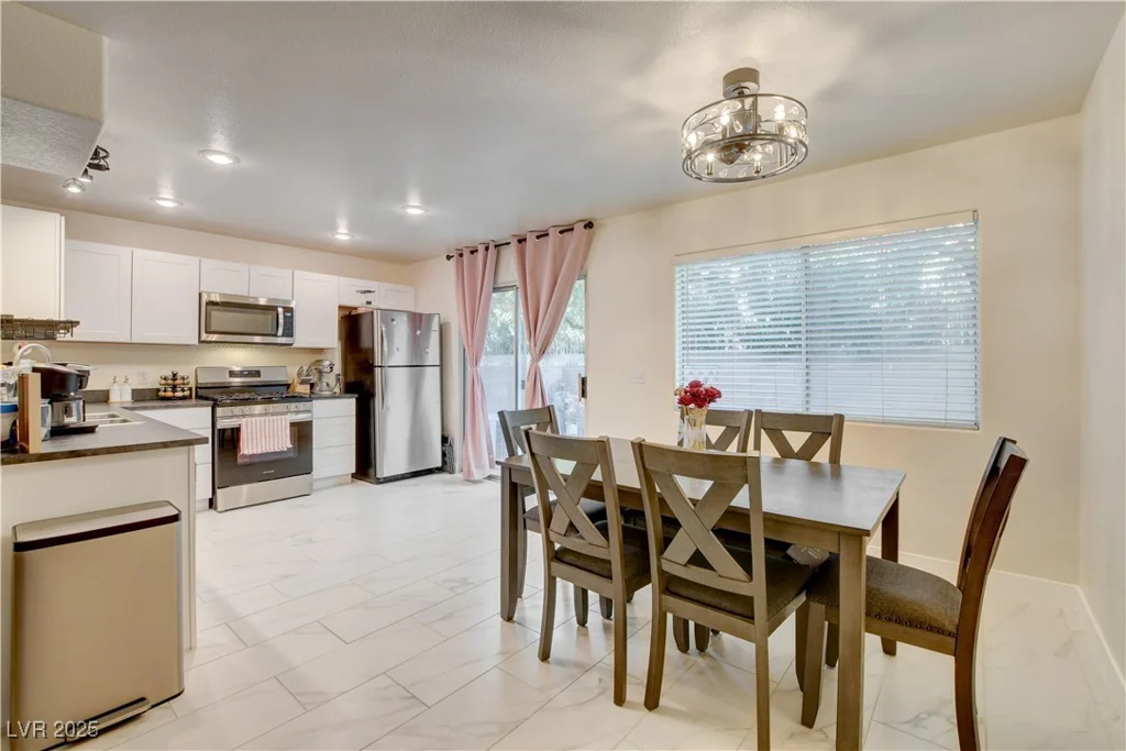 3322 Dragon Fly, North Las Vegas, NV 89032