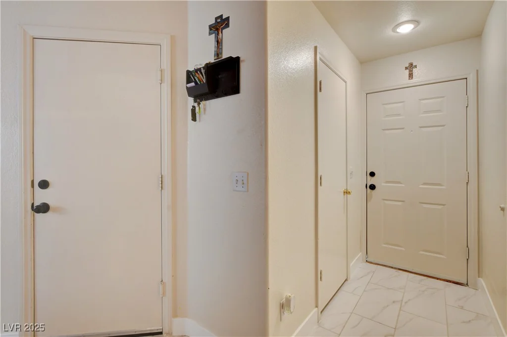 3322 Dragon Fly, North Las Vegas, NV 89032