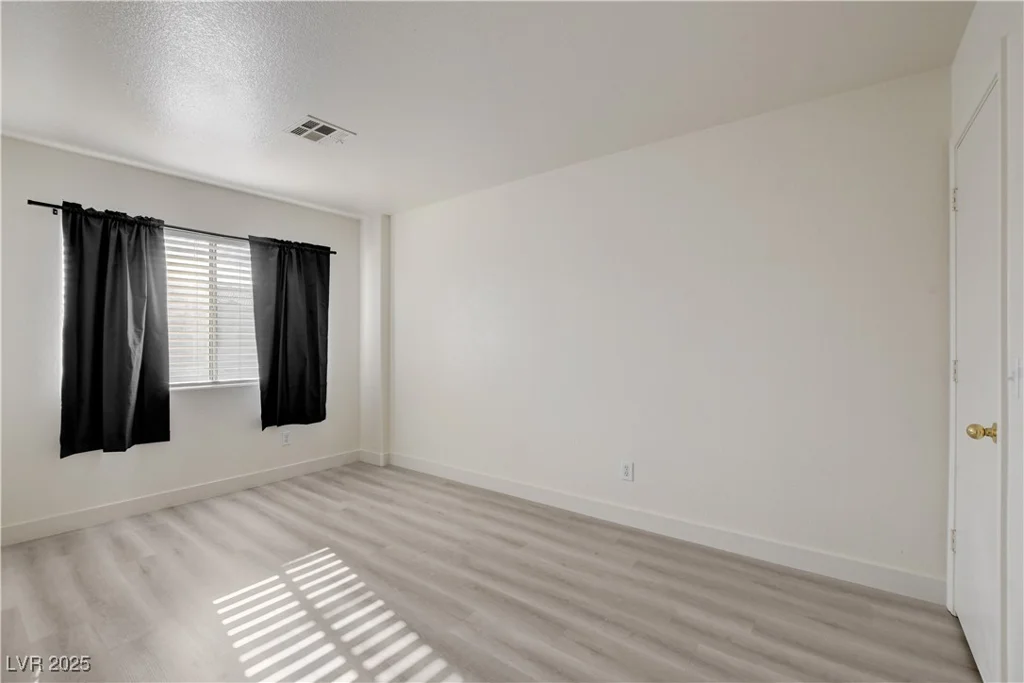3322 Dragon Fly, North Las Vegas, NV 89032