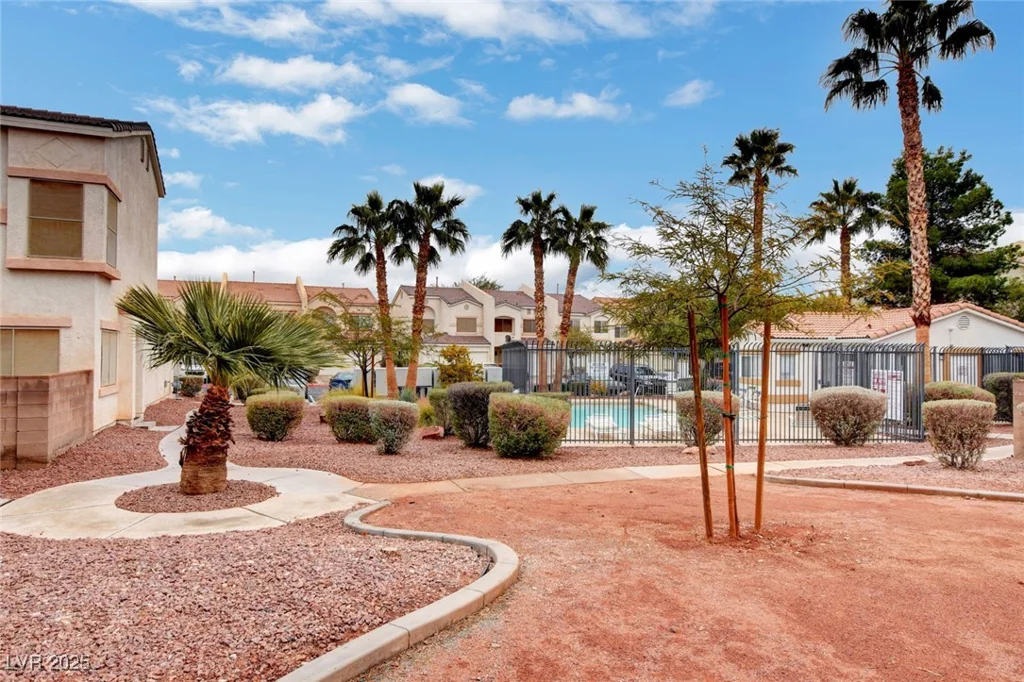3322 Dragon Fly, North Las Vegas, NV 89032