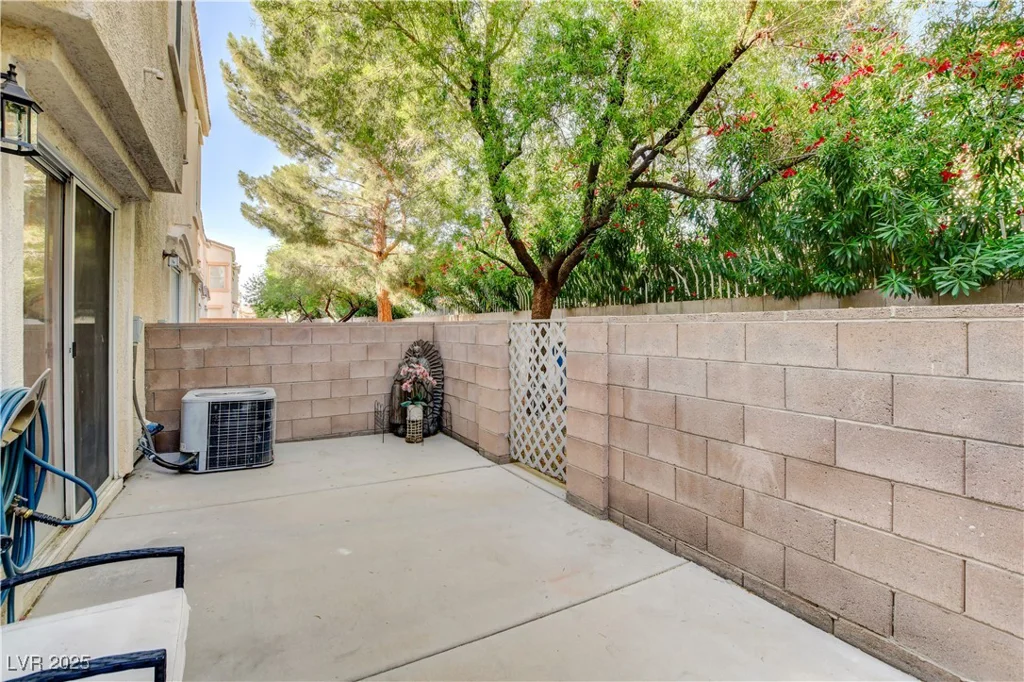 3322 Dragon Fly, North Las Vegas, NV 89032