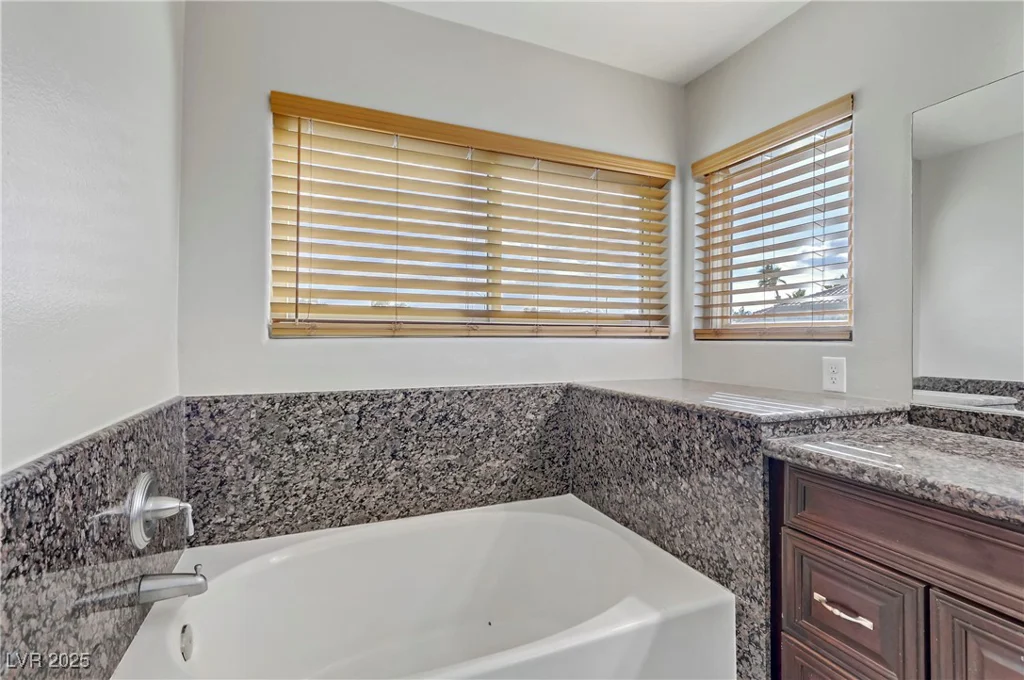 7973 Macklin, Las Vegas, NV 89129