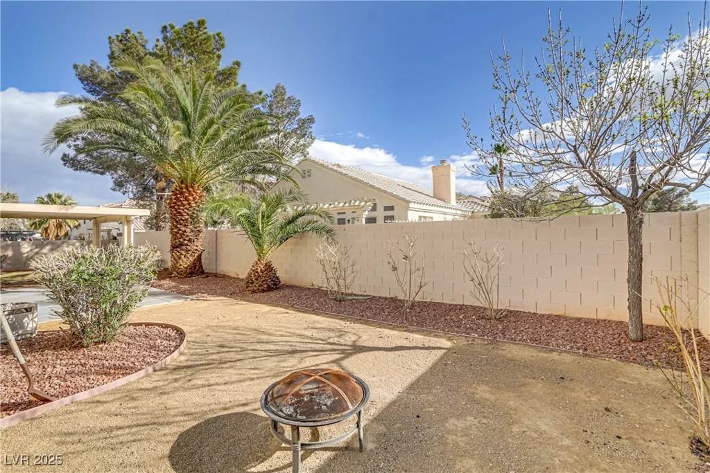 7973 Macklin, Las Vegas, NV 89129