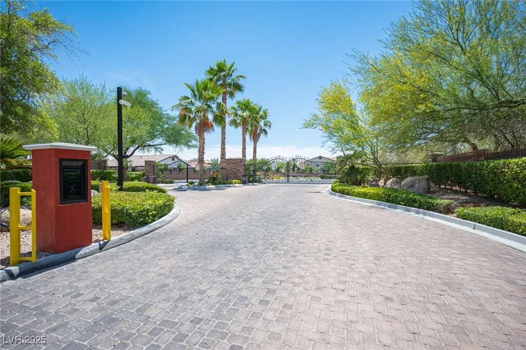 7538 Mustang, Las Vegas, NV 89131