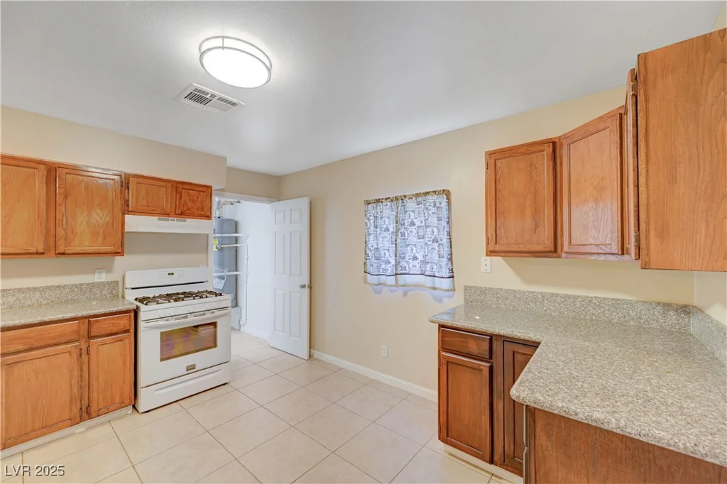 520 Prince Alan, Las Vegas, NV 89110