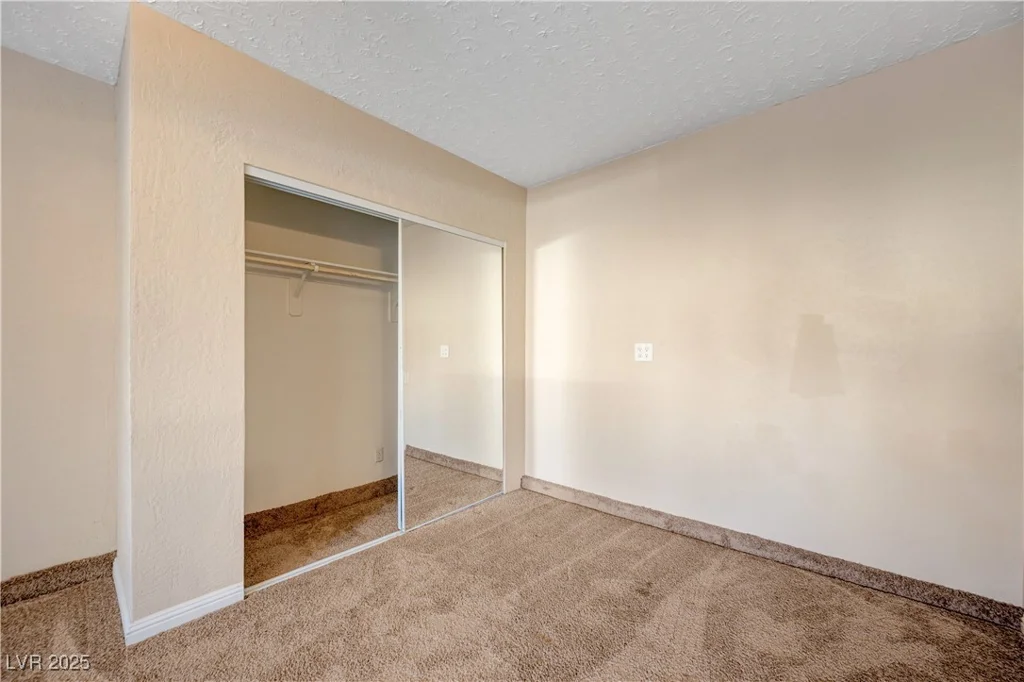 520 Prince Alan, Las Vegas, NV 89110