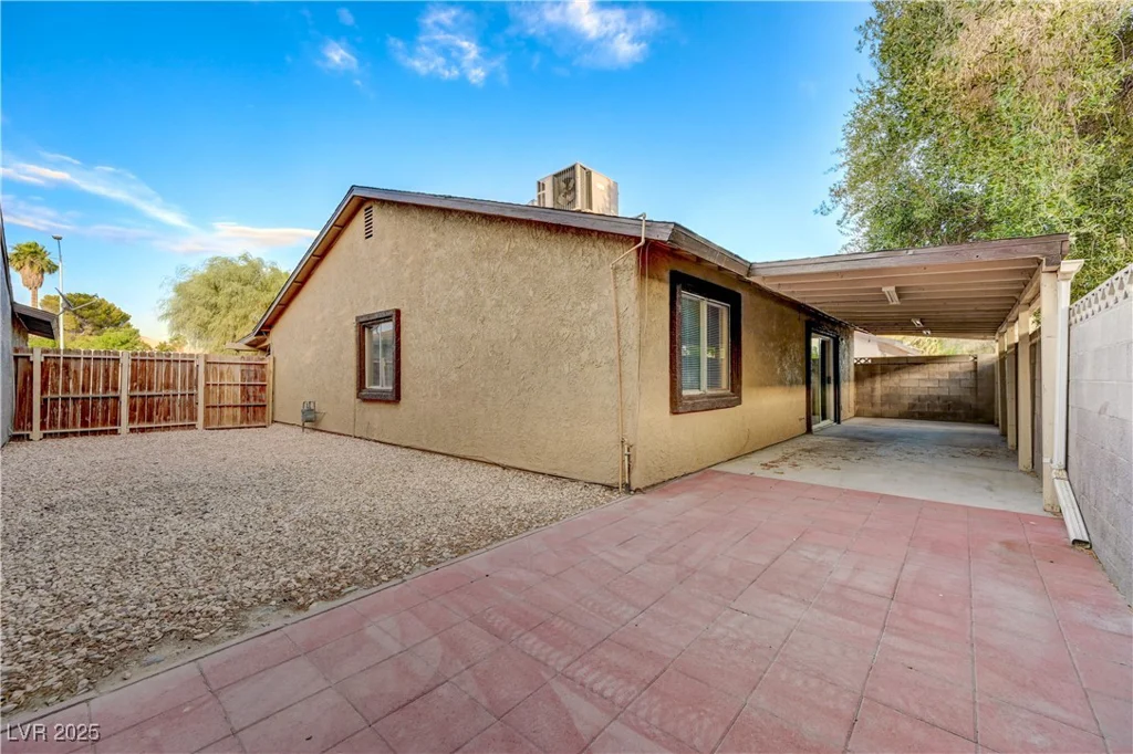 520 Prince Alan, Las Vegas, NV 89110