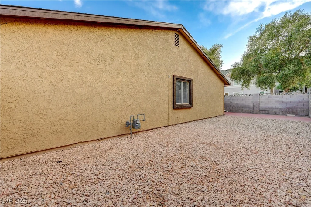 520 Prince Alan, Las Vegas, NV 89110