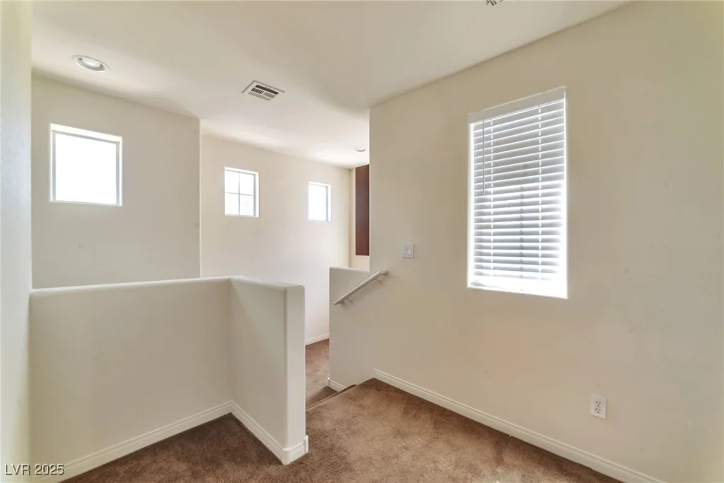 8550 Bright Bush, Las Vegas, NV 89131