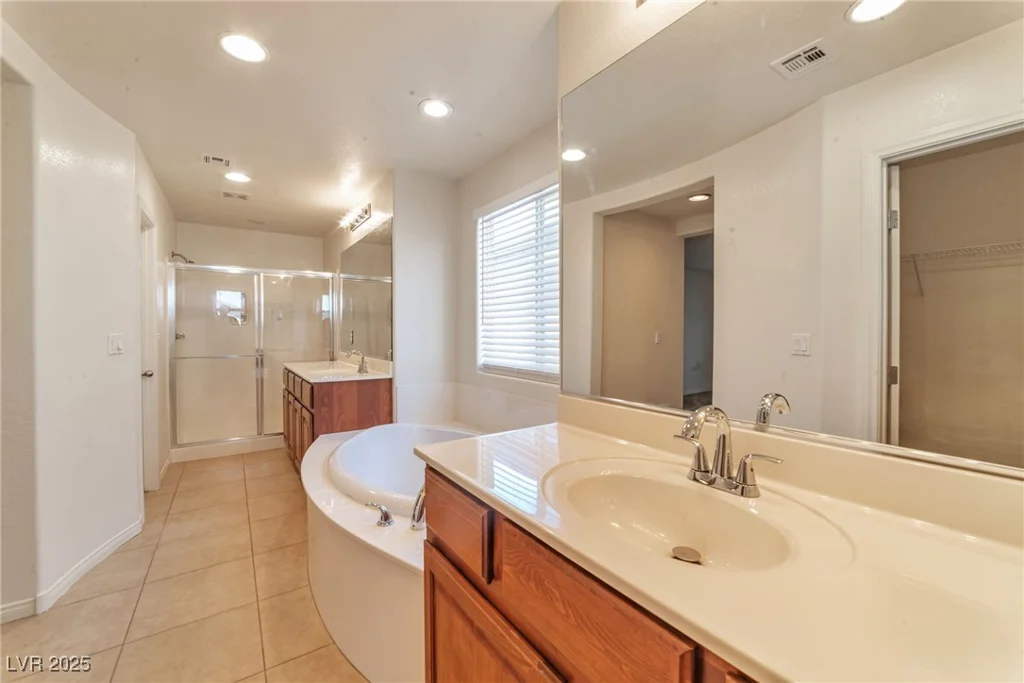 8550 Bright Bush, Las Vegas, NV 89131