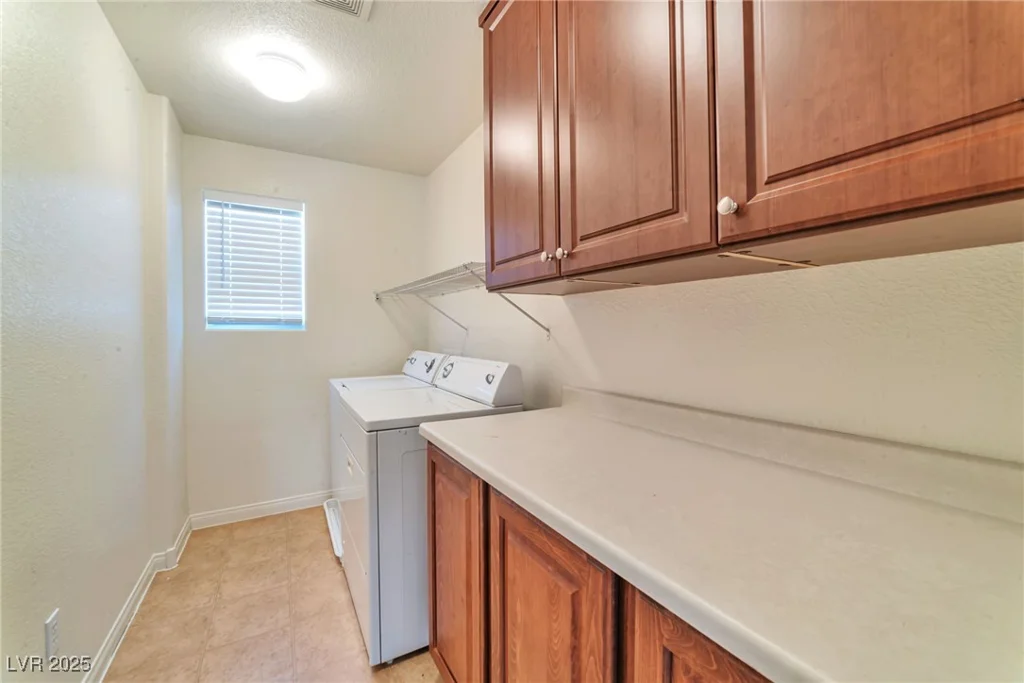 8550 Bright Bush, Las Vegas, NV 89131