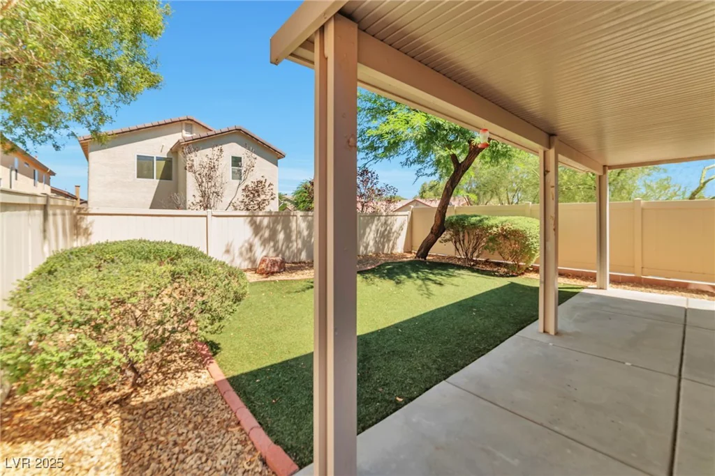 8550 Bright Bush, Las Vegas, NV 89131