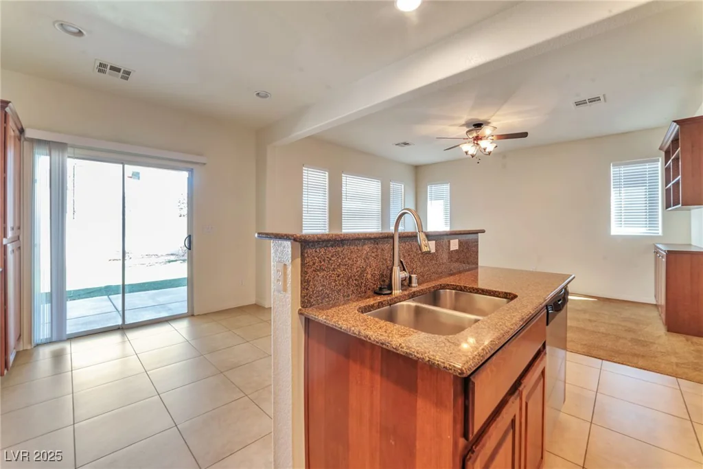 8550 Bright Bush, Las Vegas, NV 89131