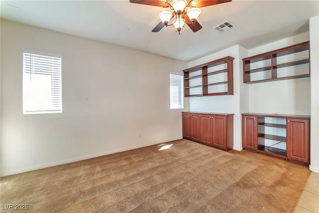 8550 Bright Bush, Las Vegas, NV 89131