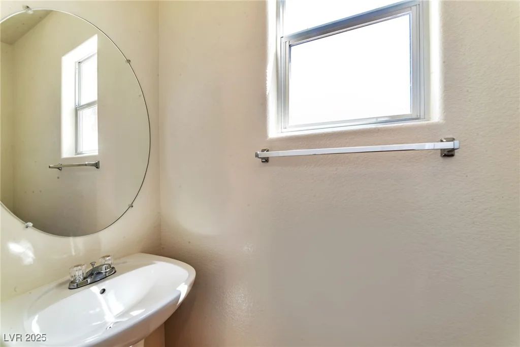 8550 Bright Bush, Las Vegas, NV 89131