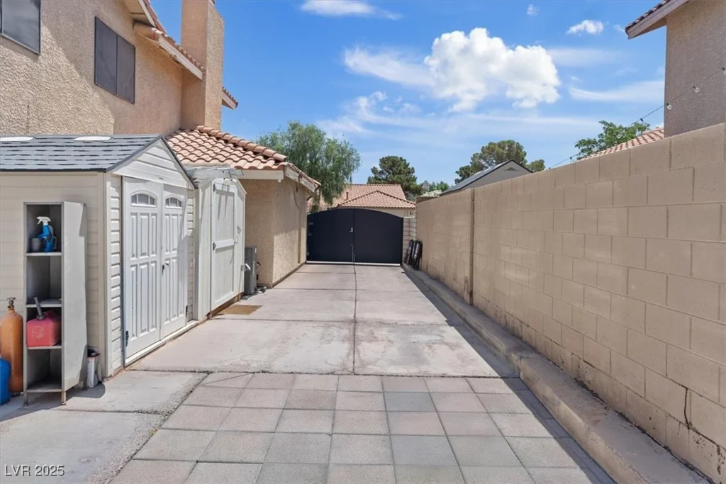 353 Templeton, Henderson, NV 89074