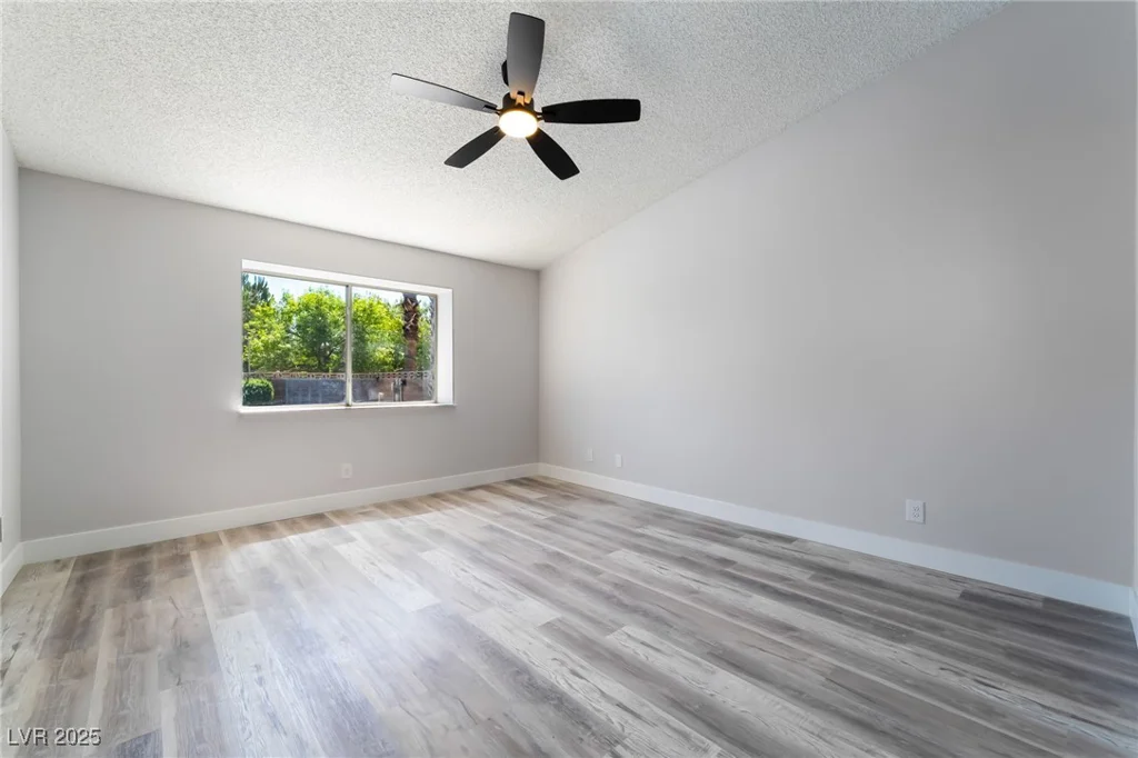8000 Vista Twilight, Las Vegas, NV 89123