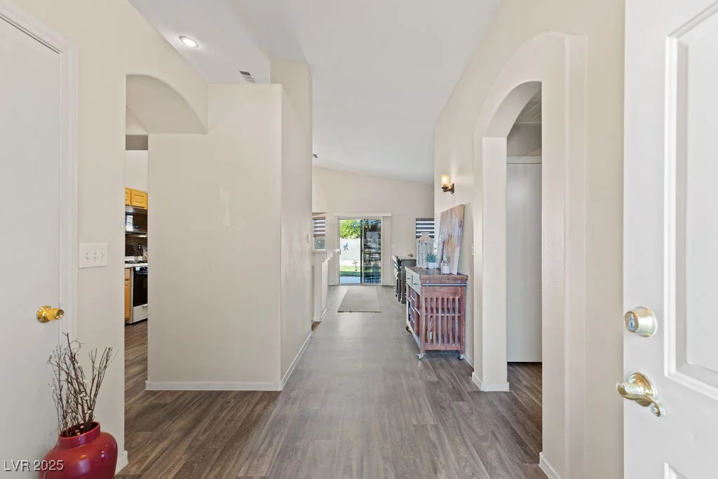 1079 Oak Shade, Henderson, NV 89015